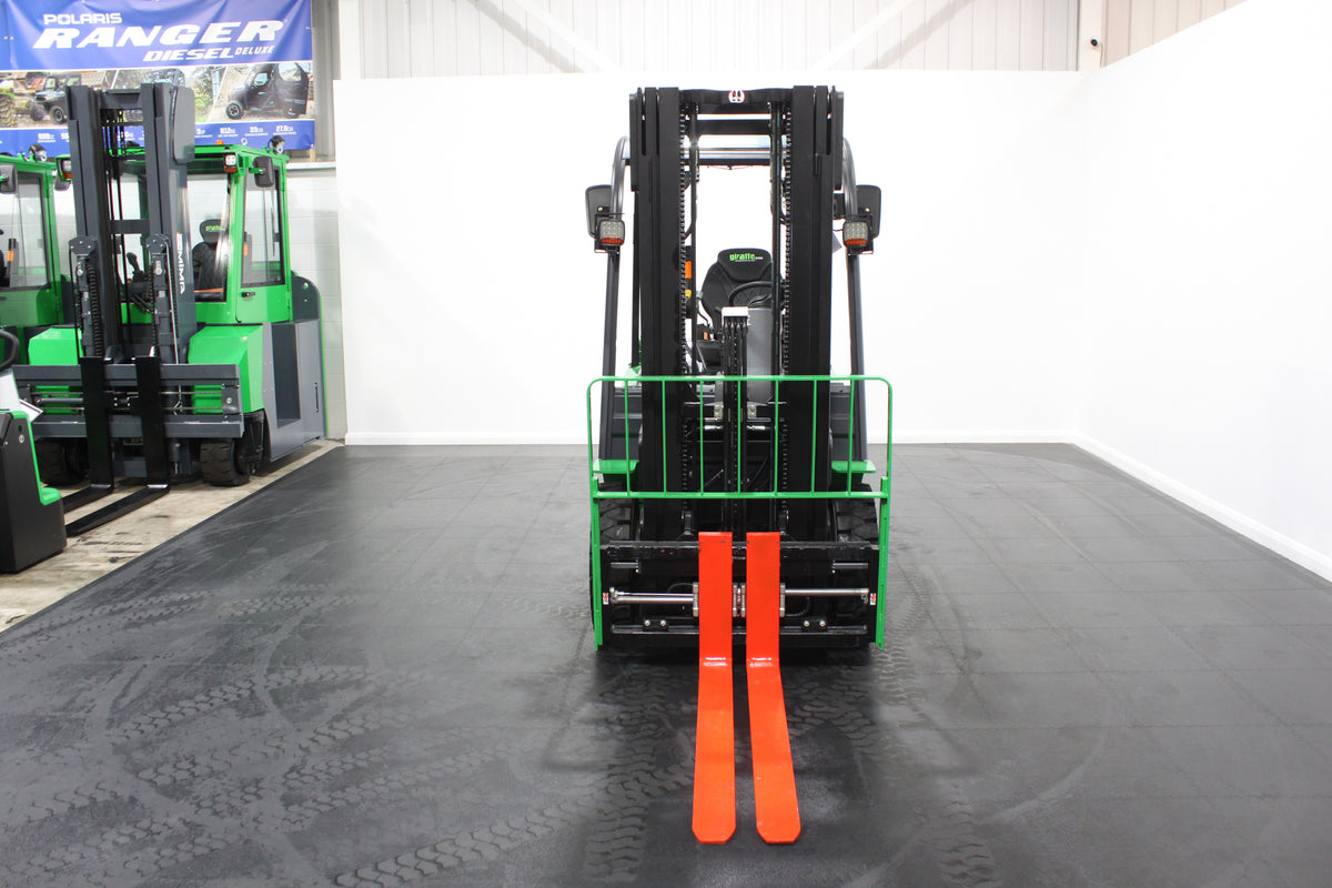giraffe GBL25 2.5T Lithium Electric 4-Wheel Forklift | Fast Charging, Zero Emissions