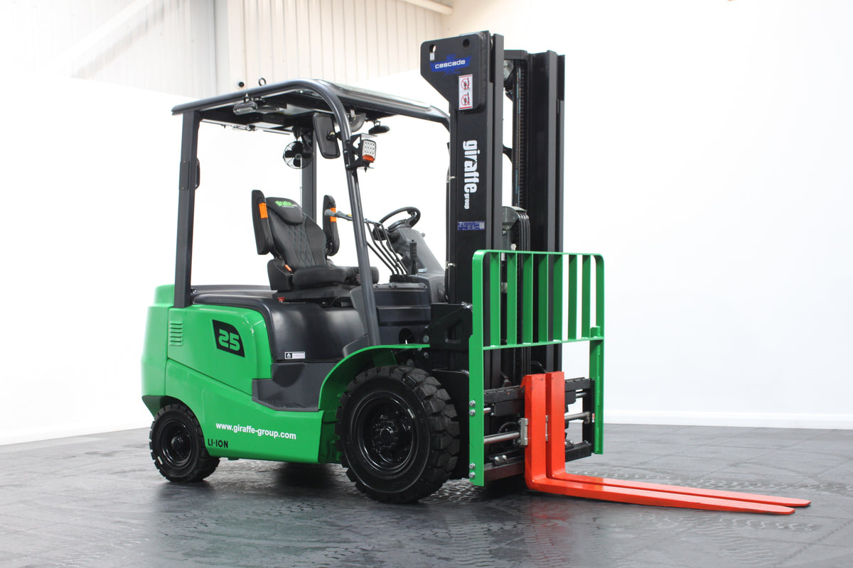 giraffe GBL25 2.5T Lithium Electric 4-Wheel Forklift | Fast Charging, Zero Emissions