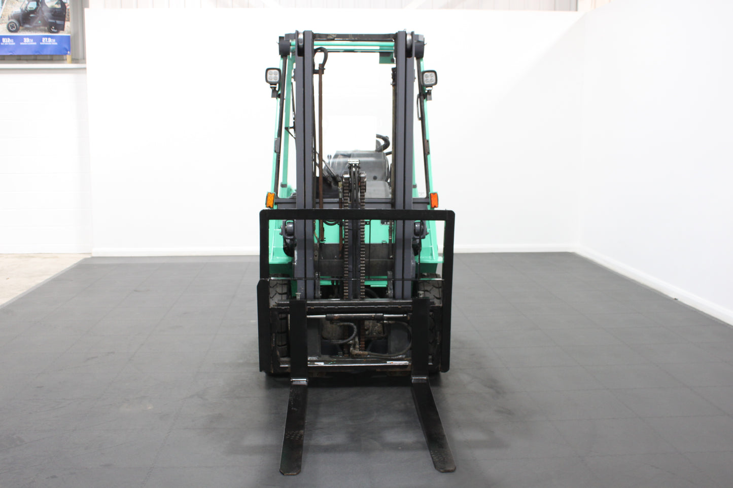 MITSUBISHI FD20N - Open Cab