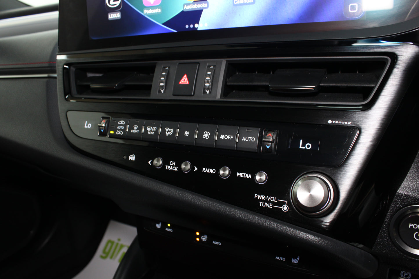 Lexus ES 300h 2.5 F-Sport 4dr CVT