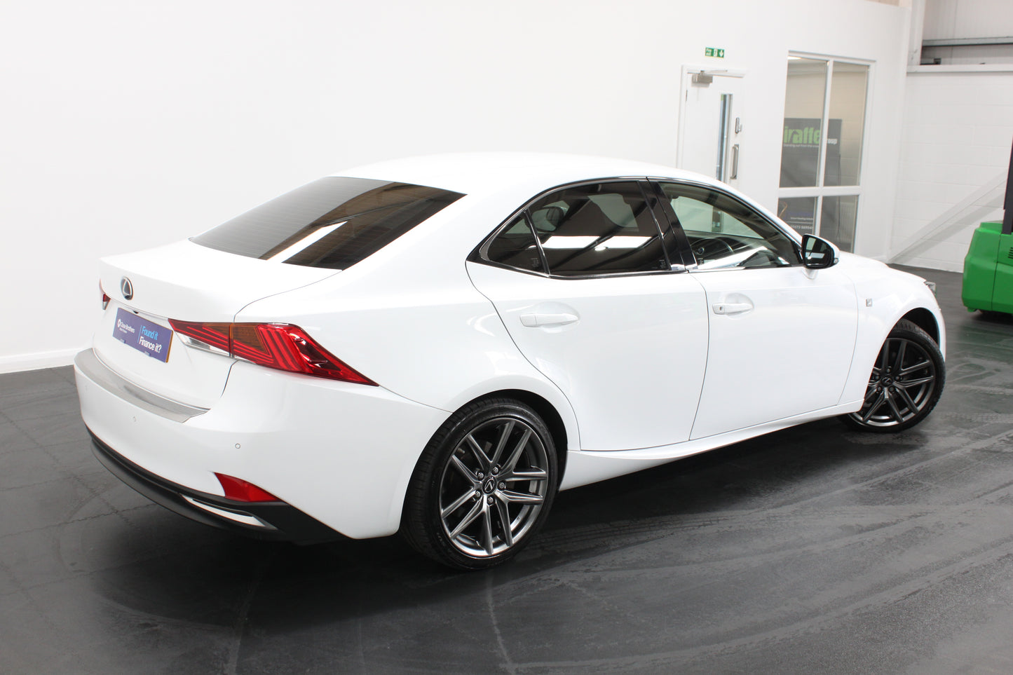 Lexus IS 300h F-Sport 4dr CVT Auto