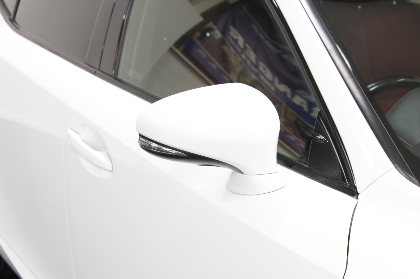 Lexus IS 300h F-Sport 4dr CVT Auto