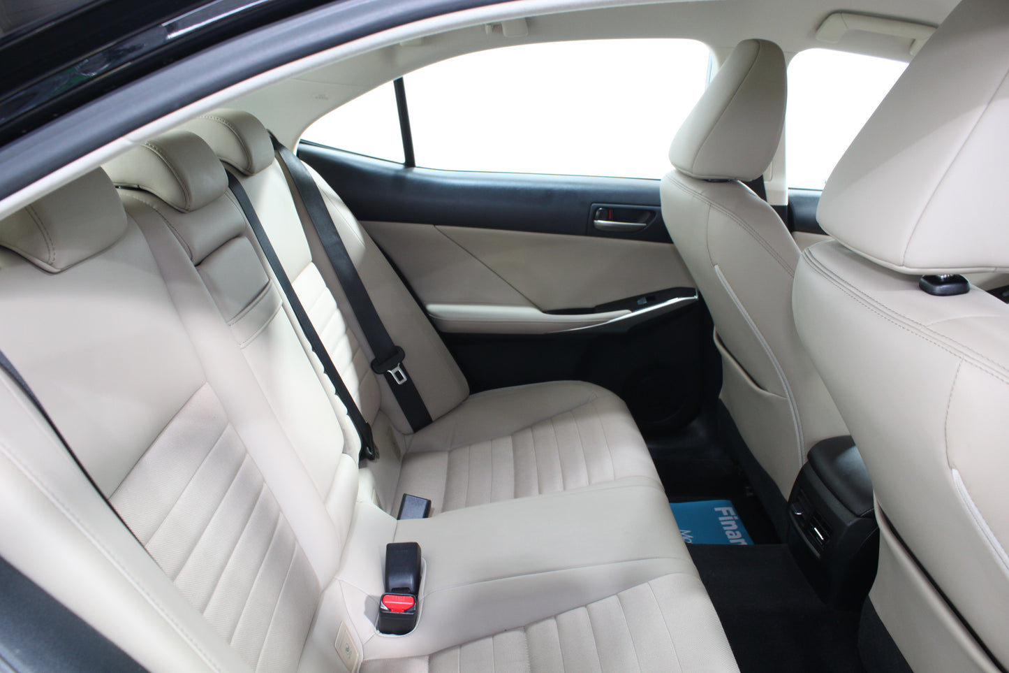 Lexus IS-Series 300h Executive Edition 4dr CVT Auto
