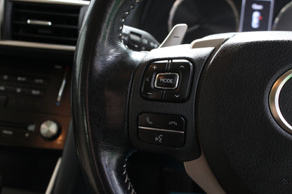 Lexus IS-Series 300h Executive Edition 4dr CVT Auto