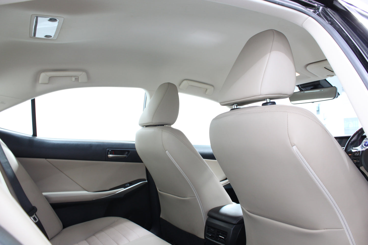 Lexus IS-Series 300h Executive Edition 4dr CVT Auto