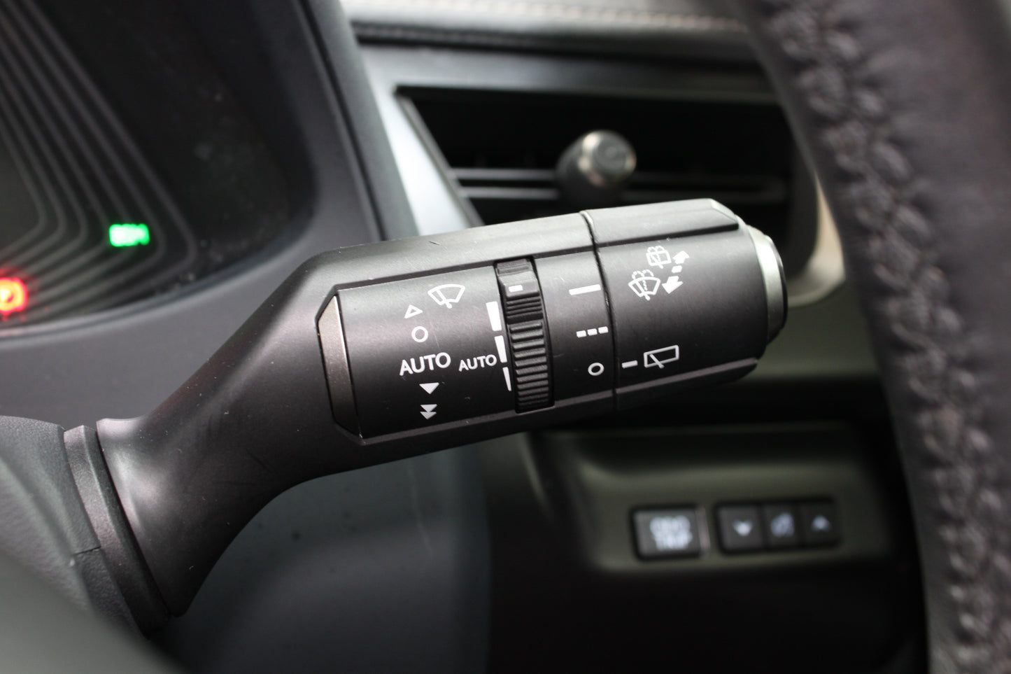 Lexus UX 250h 2.0 F-Sport Design 5dr CVT
