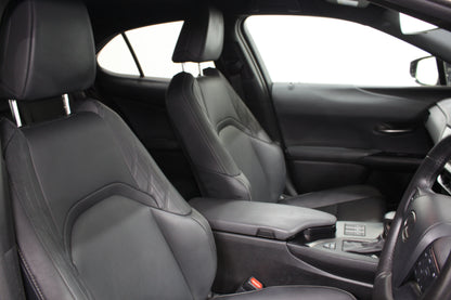 Lexus UX 250h 2.0 F-Sport Design 5dr CVT