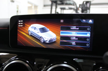 Mercedes-Benz A Class 1.3 A200 AMG Line (Executive)