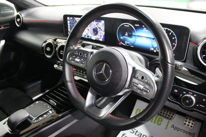Mercedes-Benz A Class 1.3 A200 AMG Line (Executive)