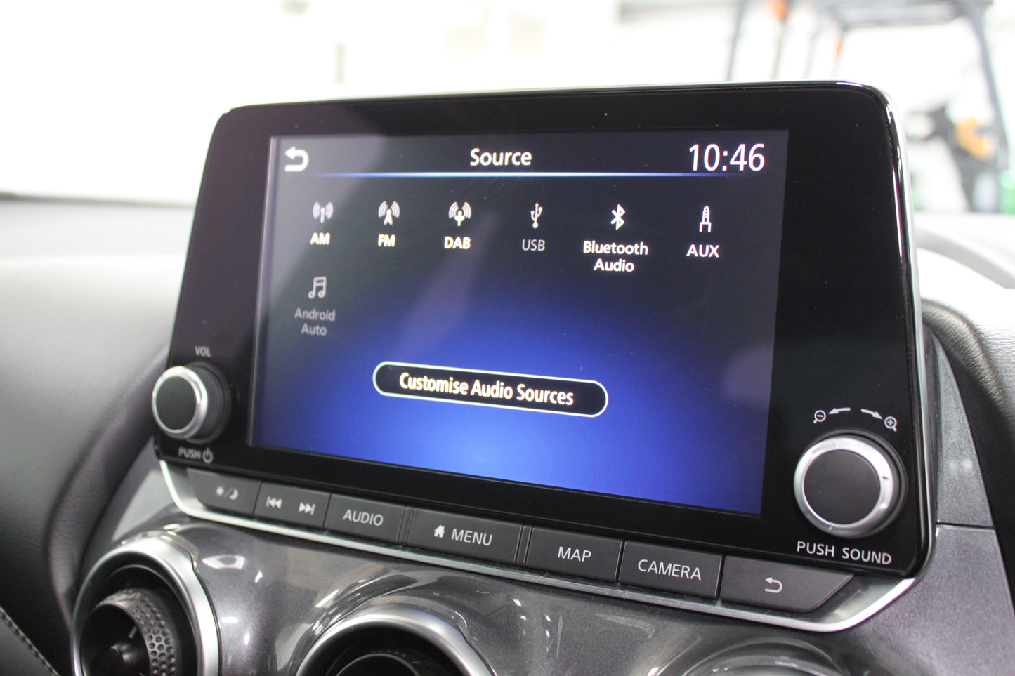 Nissan Juke 1.6 Hybrid N-Connecta 5dr Auto