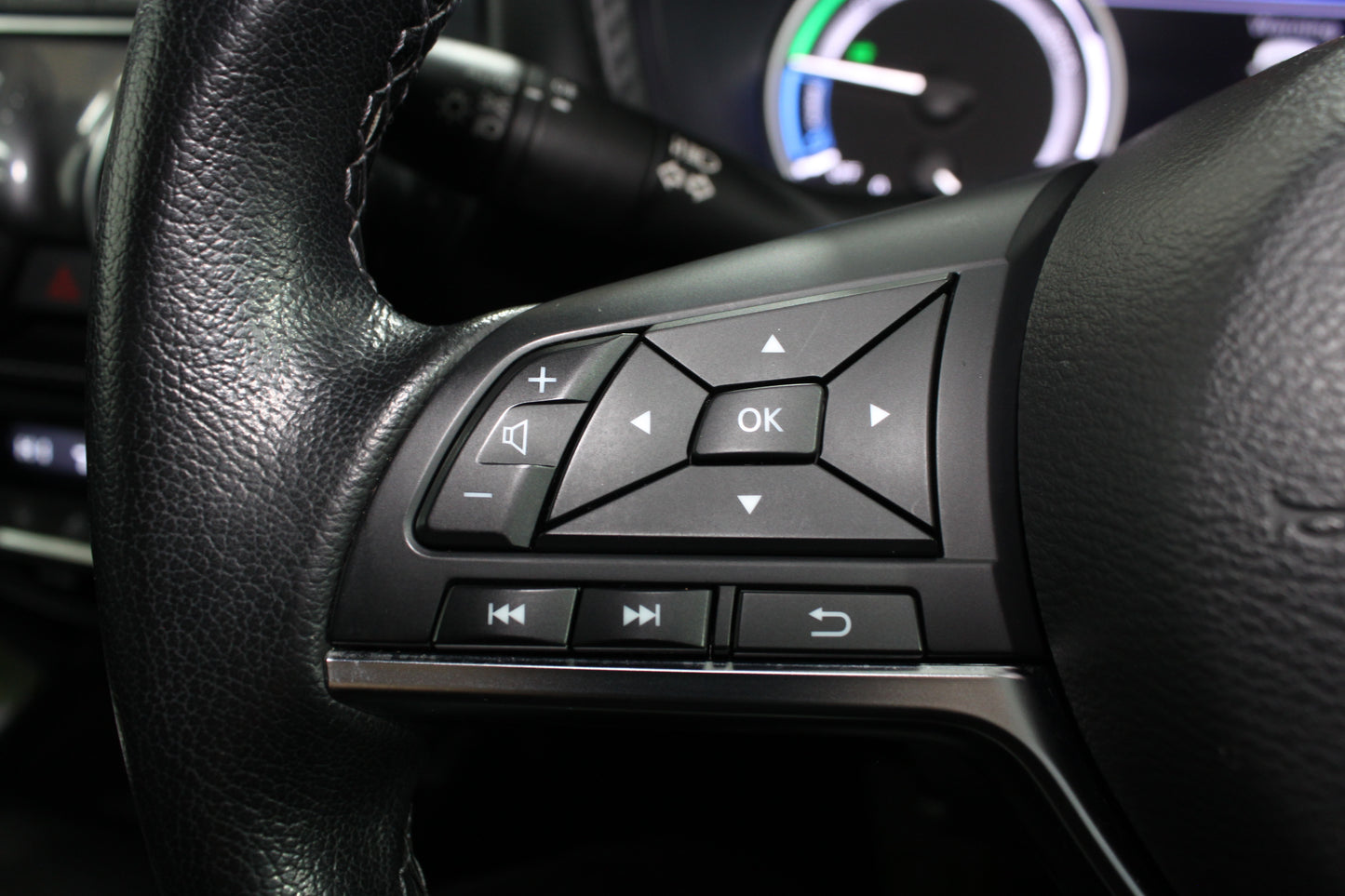 Nissan Juke 1.6 Hybrid N-Connecta 5dr Auto