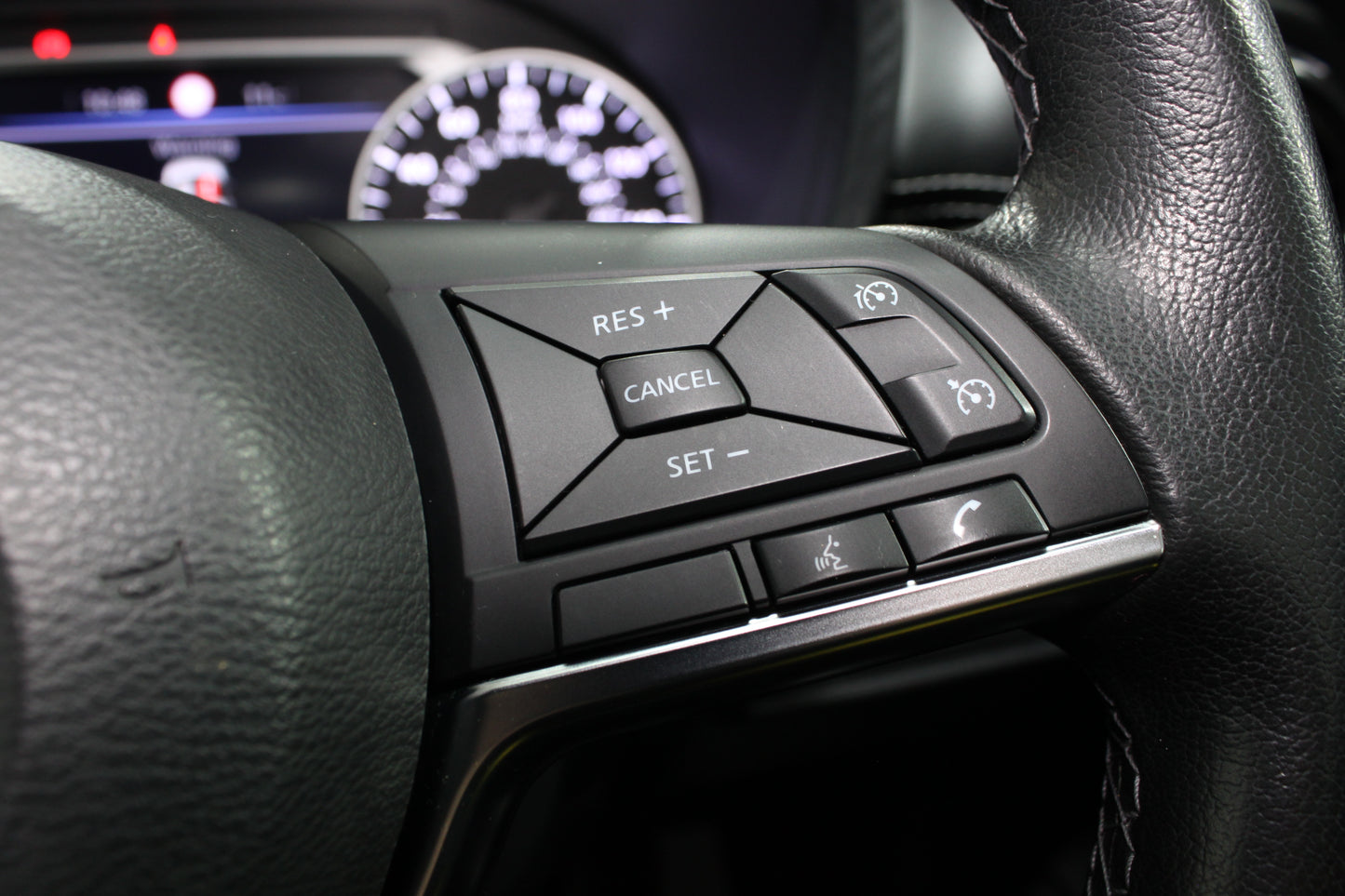 Nissan Juke 1.6 Hybrid N-Connecta 5dr Auto