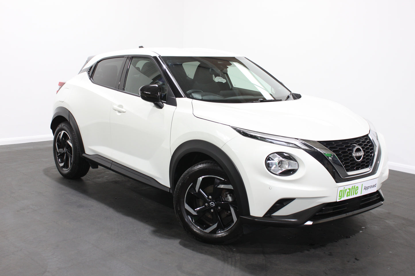 Nissan Juke 1.0 DiG-T 114 N-Connecta 5dr