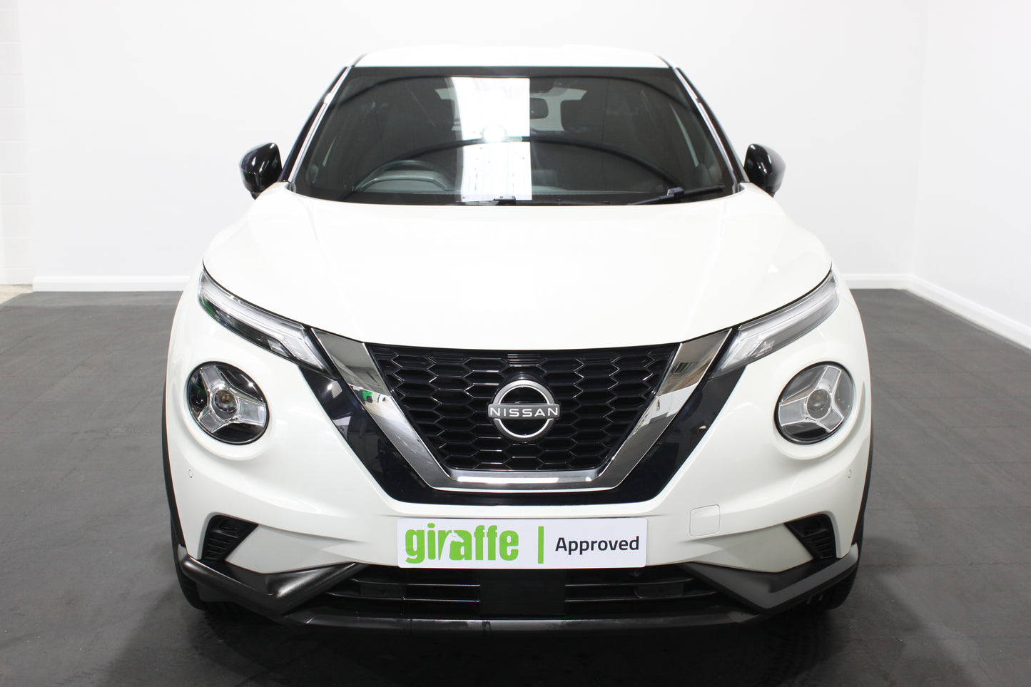 Nissan Juke 1.0 DiG-T 114 N-Connecta 5dr
