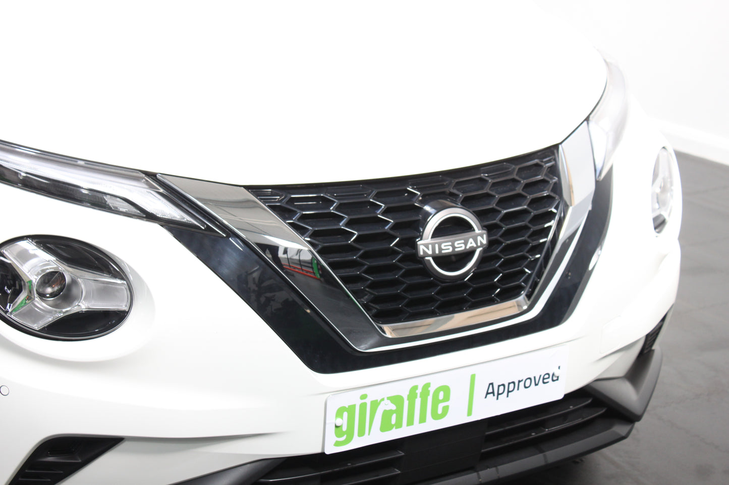 Nissan Juke 1.0 DiG-T 114 N-Connecta 5dr DCT