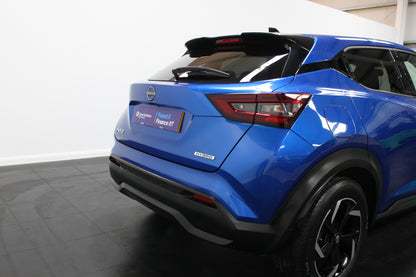 Nissan Juke 1.6 Hybrid N-Connecta 5dr Auto