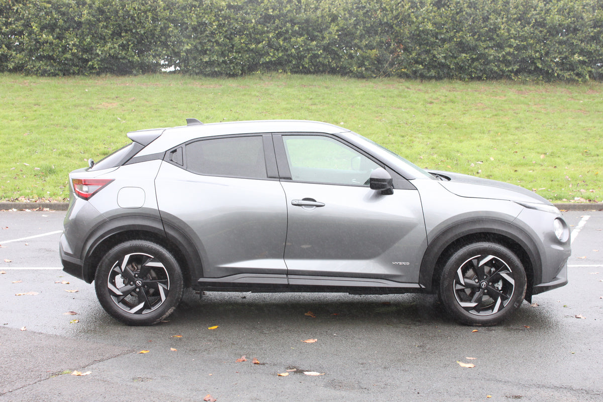 Nissan Juke 1.6 Hybrid N-Connecta 5dr Auto