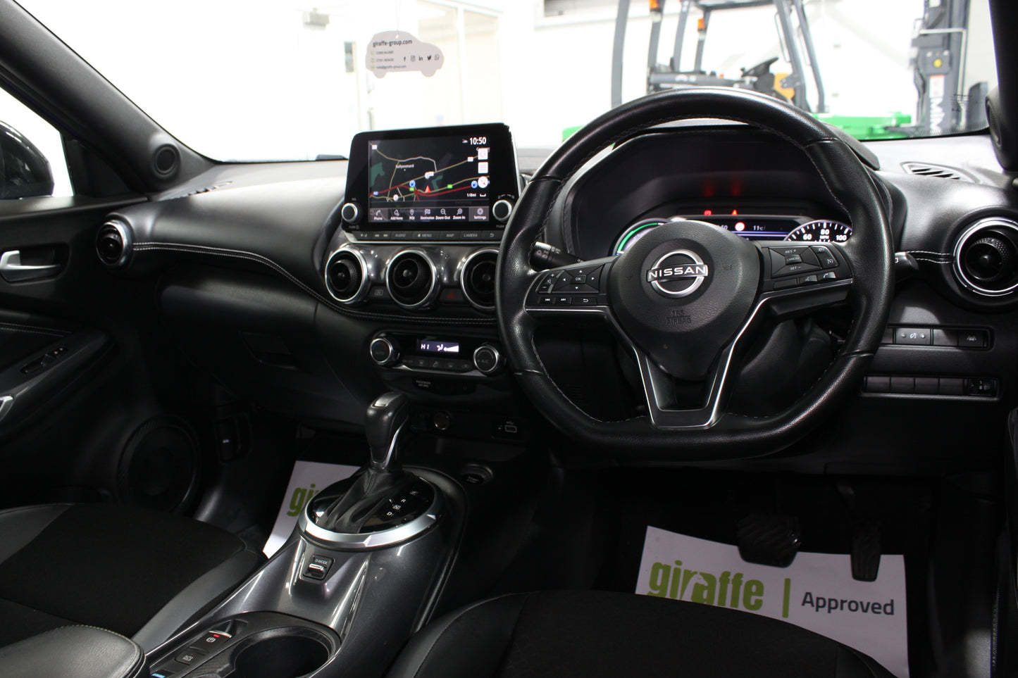Nissan Juke 1.6 Hybrid N-Connecta 5dr Auto