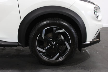 Nissan Juke 1.0 DiG-T 114 N-Connecta 5dr