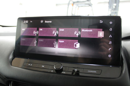 Nissan Qashqai 1.3 DiG-T MH 158 N-Connecta 5dr Xtronic