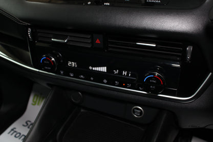 Nissan Qashqai 1.3 DiG-T MH 158 N-Connecta 5dr Xtronic