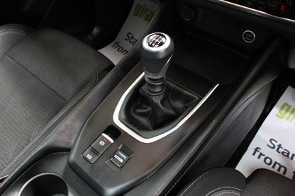 Nissan Qashqai 1.3 DiG-T MH N-Connecta 5dr