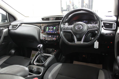 Nissan Qashqai 1.3 DiG-T Acenta Premium 5dr