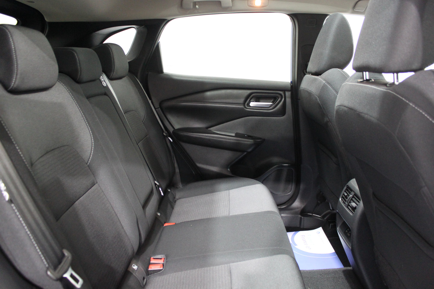 Nissan Qashqai 1.3 DiG-T MH 158 N-Connecta 5dr Xtronic