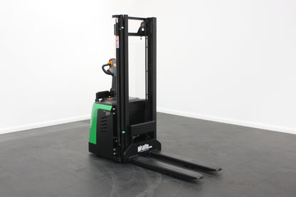 giraffe GES16P-30  Stand-on Powered Stacker – 1,600kg Capacity | Lithium-Ion Electric
