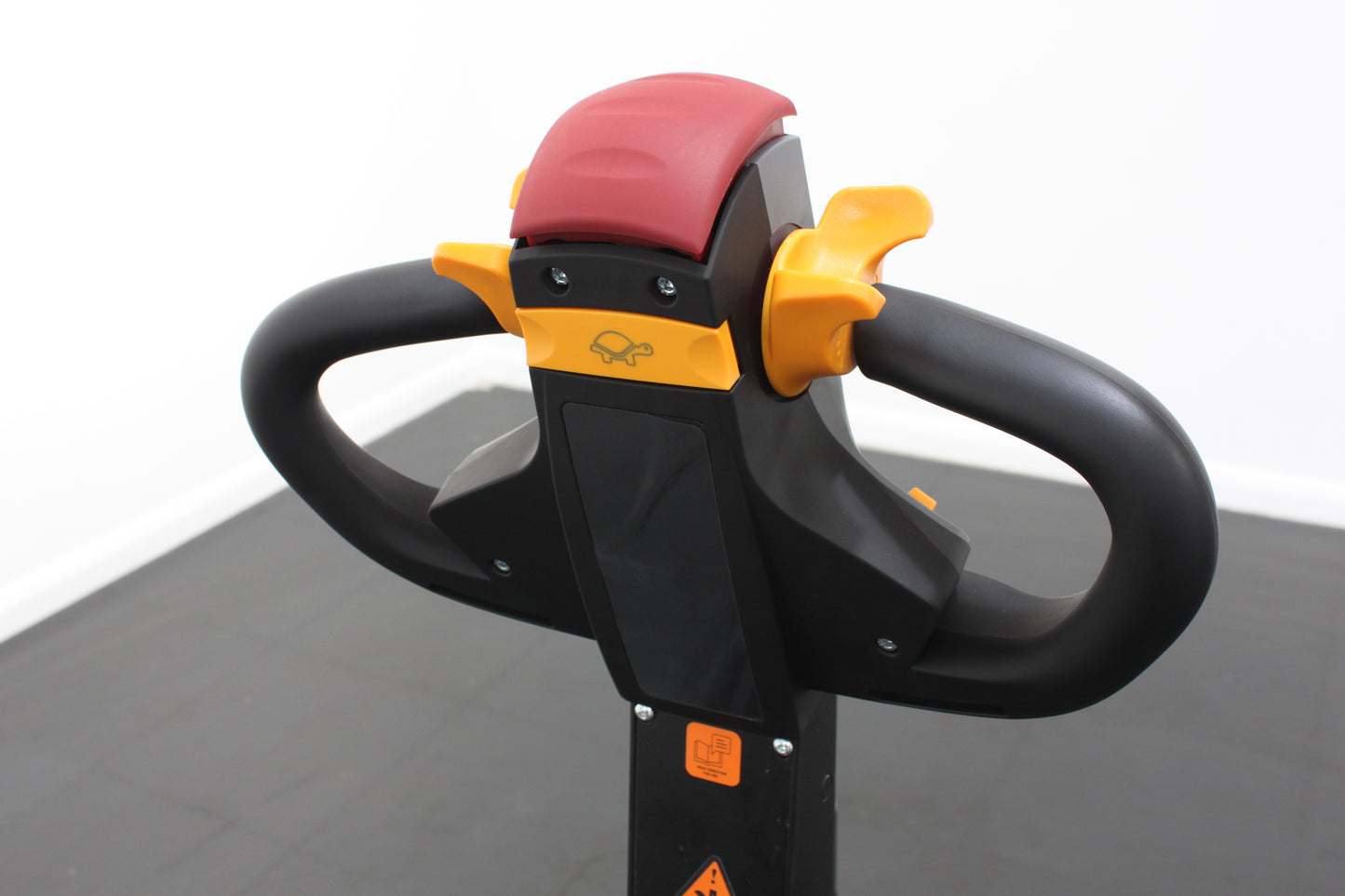 giraffe GES16P-30  Stand-on Powered Stacker – 1,600kg Capacity | Lithium-Ion Electric