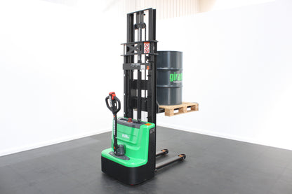 giraffe GES15M-30 Electric Pallet Stacker – 1,500kg Capacity | Lithium-Ion Electric