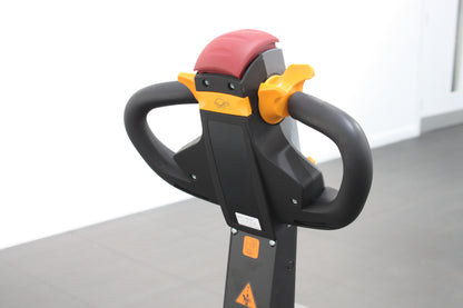 giraffe GET25P Stand-on Pallet truck–  2,500kg Capacity | Lithium-Ion Electric