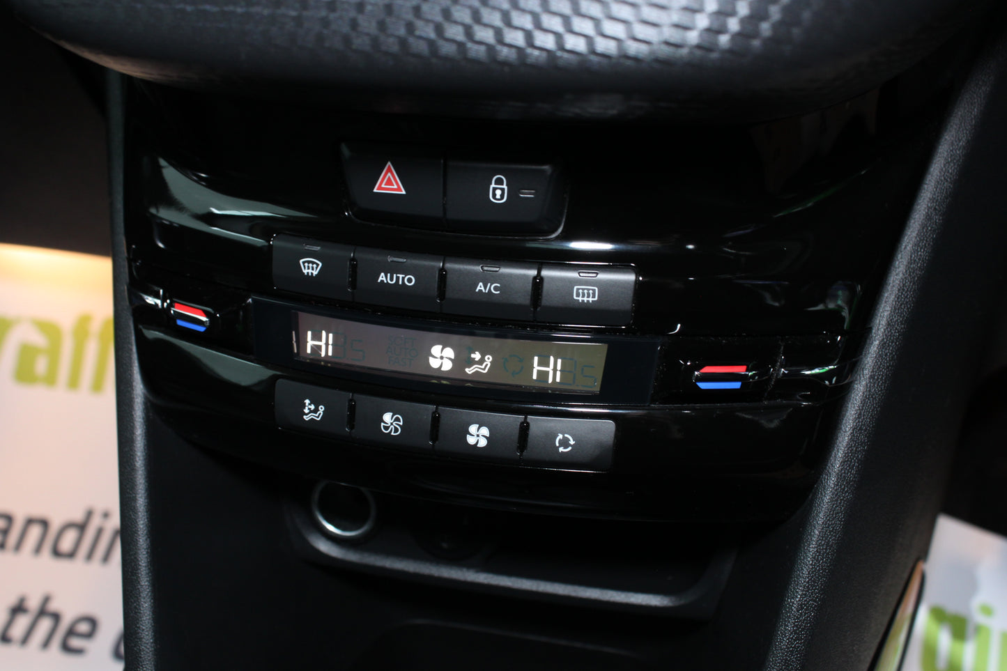 Peugeot 2008 1.2 PureTech Allure Premium 5dr