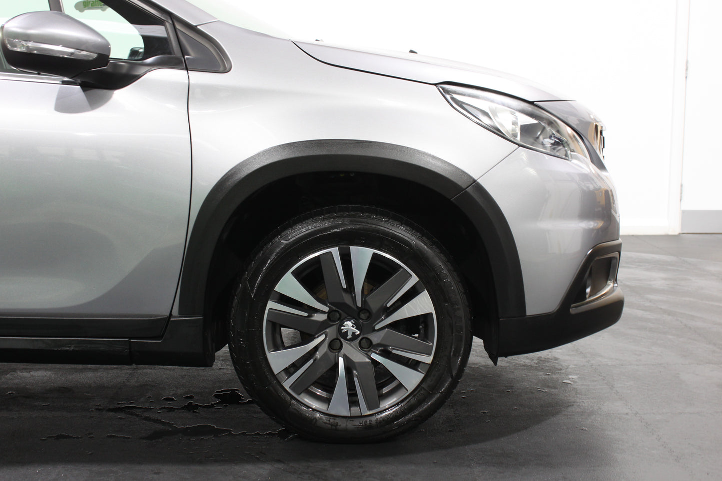 Peugeot 2008 1.2 PureTech Allure Premium 5dr