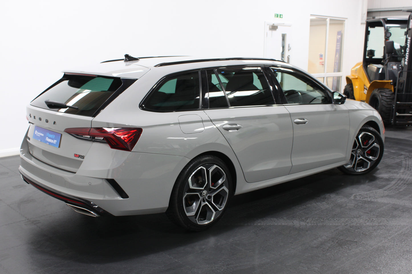 Skoda 2.0 TDI 200 Estate vRS 5dr DSG