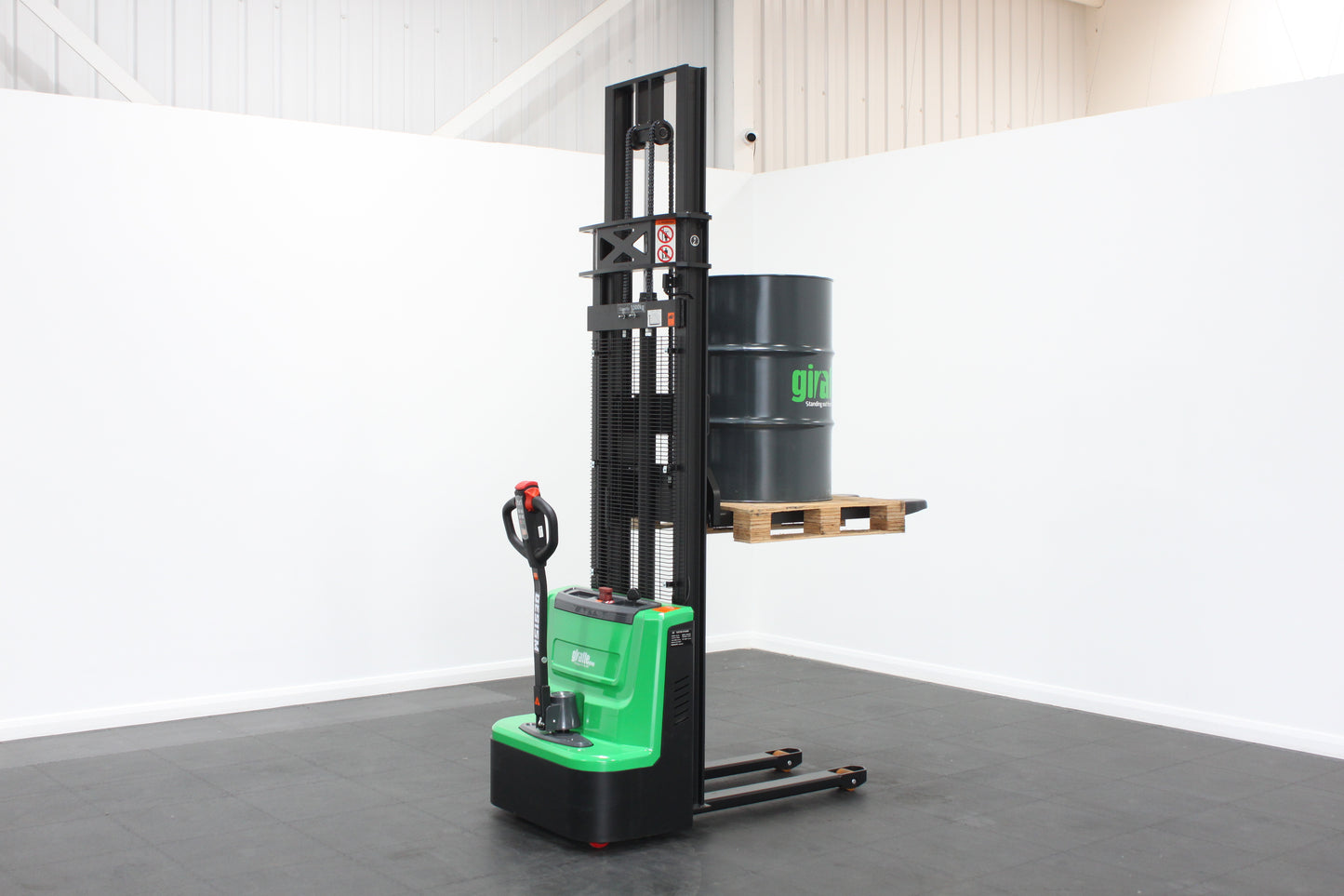 giraffe GES15M-35 Electric Pallet Stacker – 1,500kg Capacity | Lithium-Ion Electric