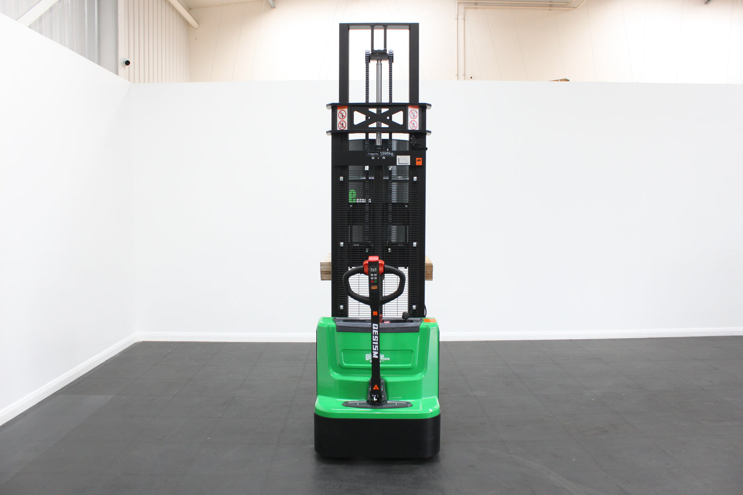 giraffe GES15M-35 Electric Pallet Stacker – 1,500kg Capacity | Lithium-Ion Electric