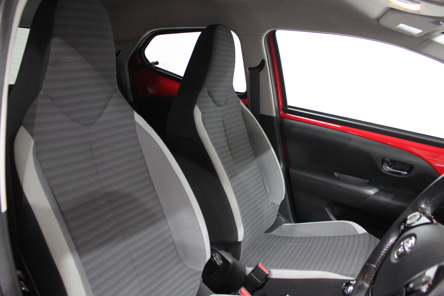 Toyota Aygo 1.0 VVT-i X-Trend 5dr x-shift