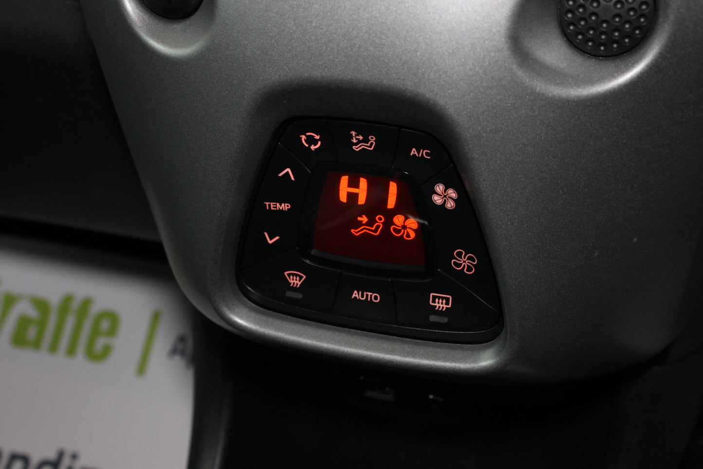 Toyota Aygo 1.0 VVT-i X-Trend 5dr x-shift