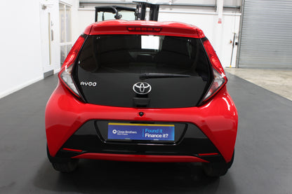 Toyota Aygo 1.0 VVT-i X-Trend 5dr x-shift