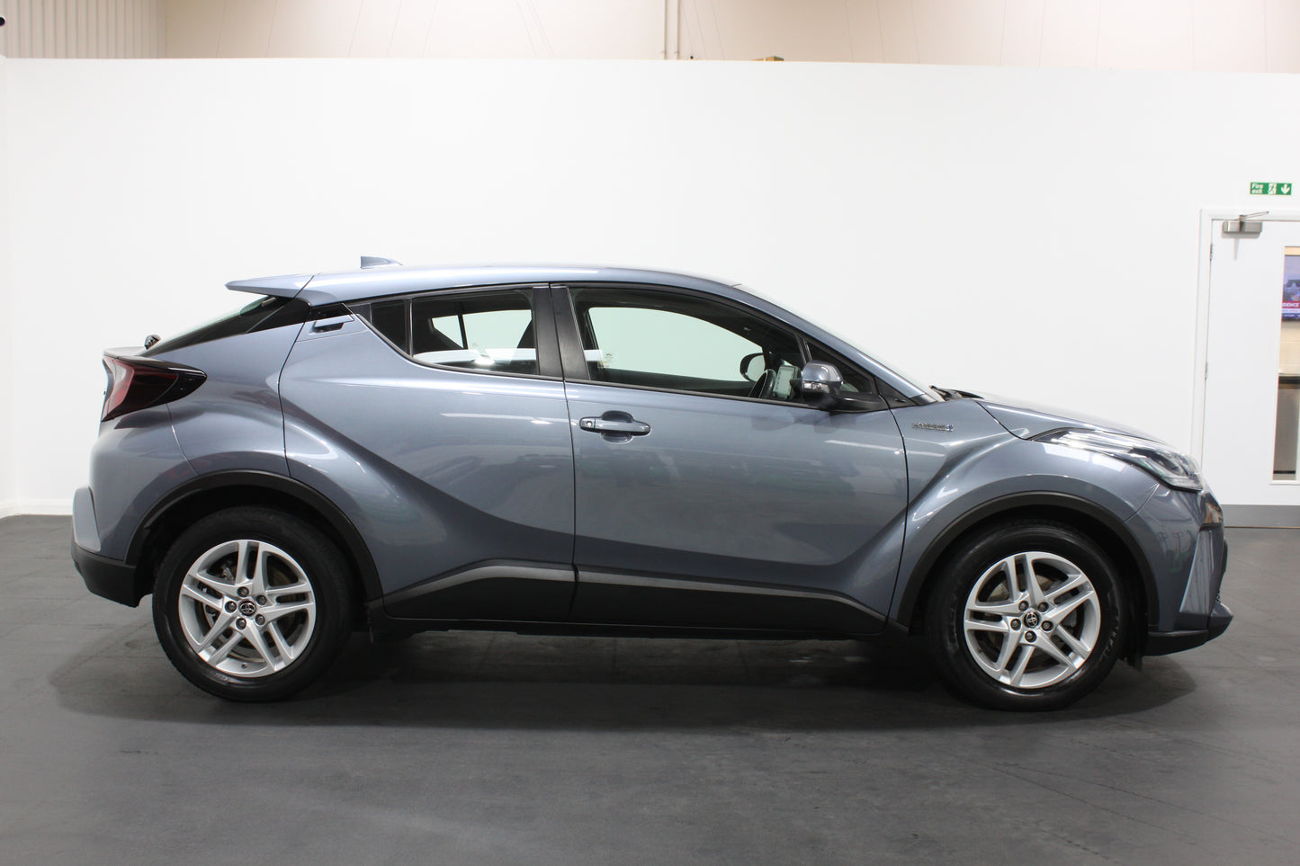 Toyota C-HR 1.8 Hybrid Icon 5dr CVT