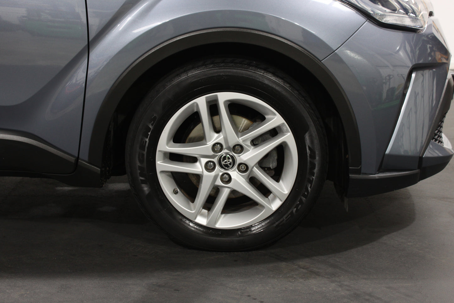 Toyota C-HR 1.8 Hybrid Icon 5dr CVT
