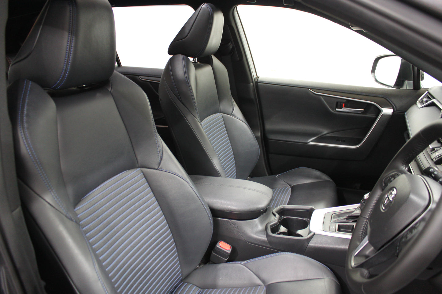 Toyota RAV4 2.5 VVT-i Hybrid Dynamic 5dr CVT 2WD