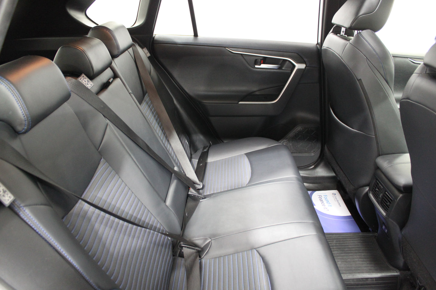 Toyota RAV4 2.5 VVT-i Hybrid Dynamic 5dr CVT 2WD