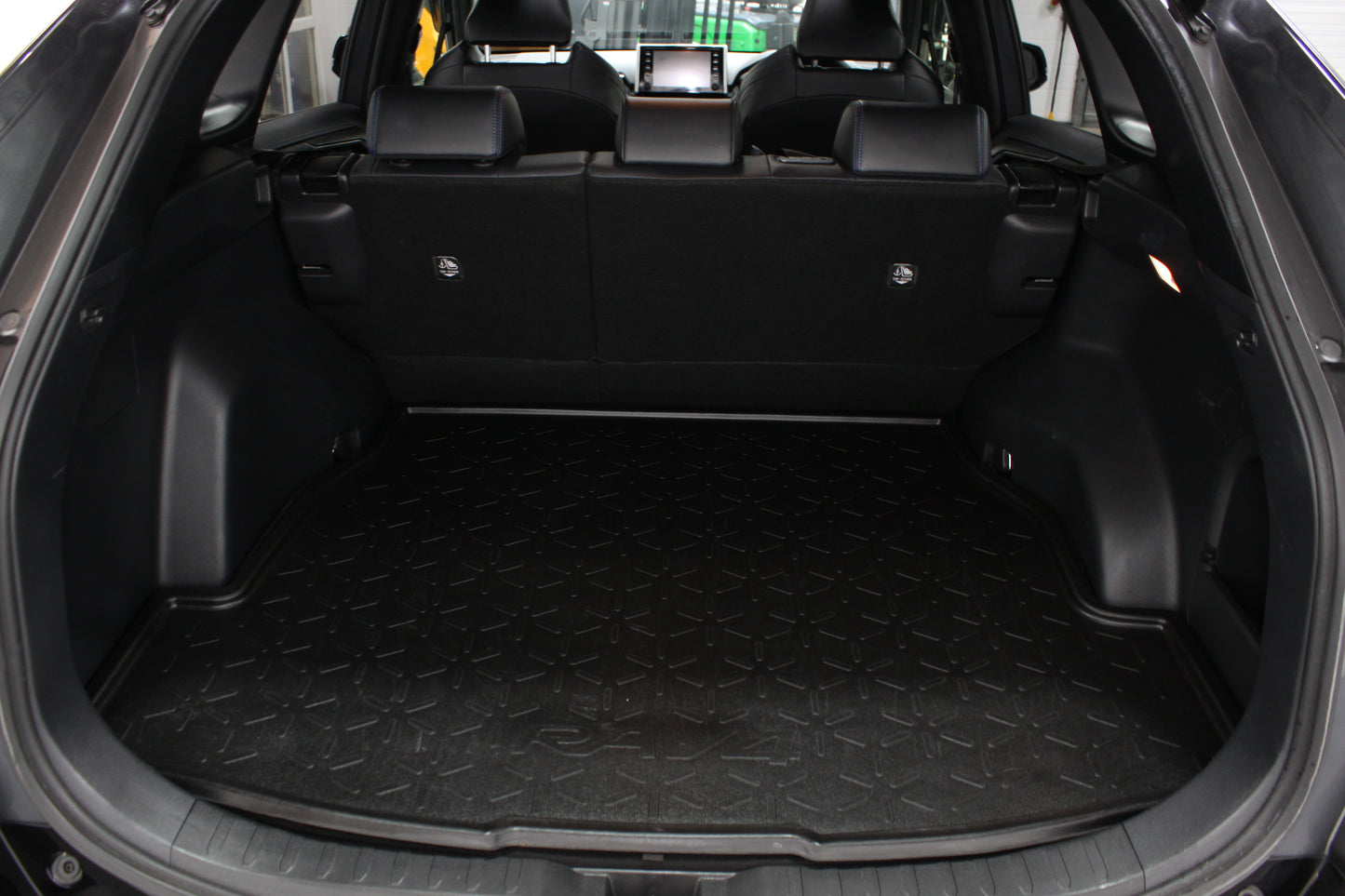 Toyota RAV4 2.5 VVT-i Hybrid Dynamic 5dr CVT 2WD