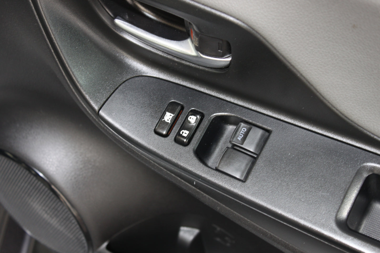 Toyota Yaris 1.5 VVT-i Icon Tech 5dr