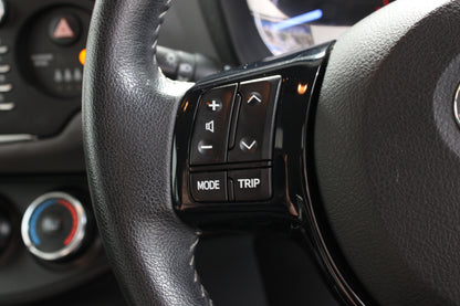 Toyota Yaris 1.5 VVT-i Icon Tech 5dr