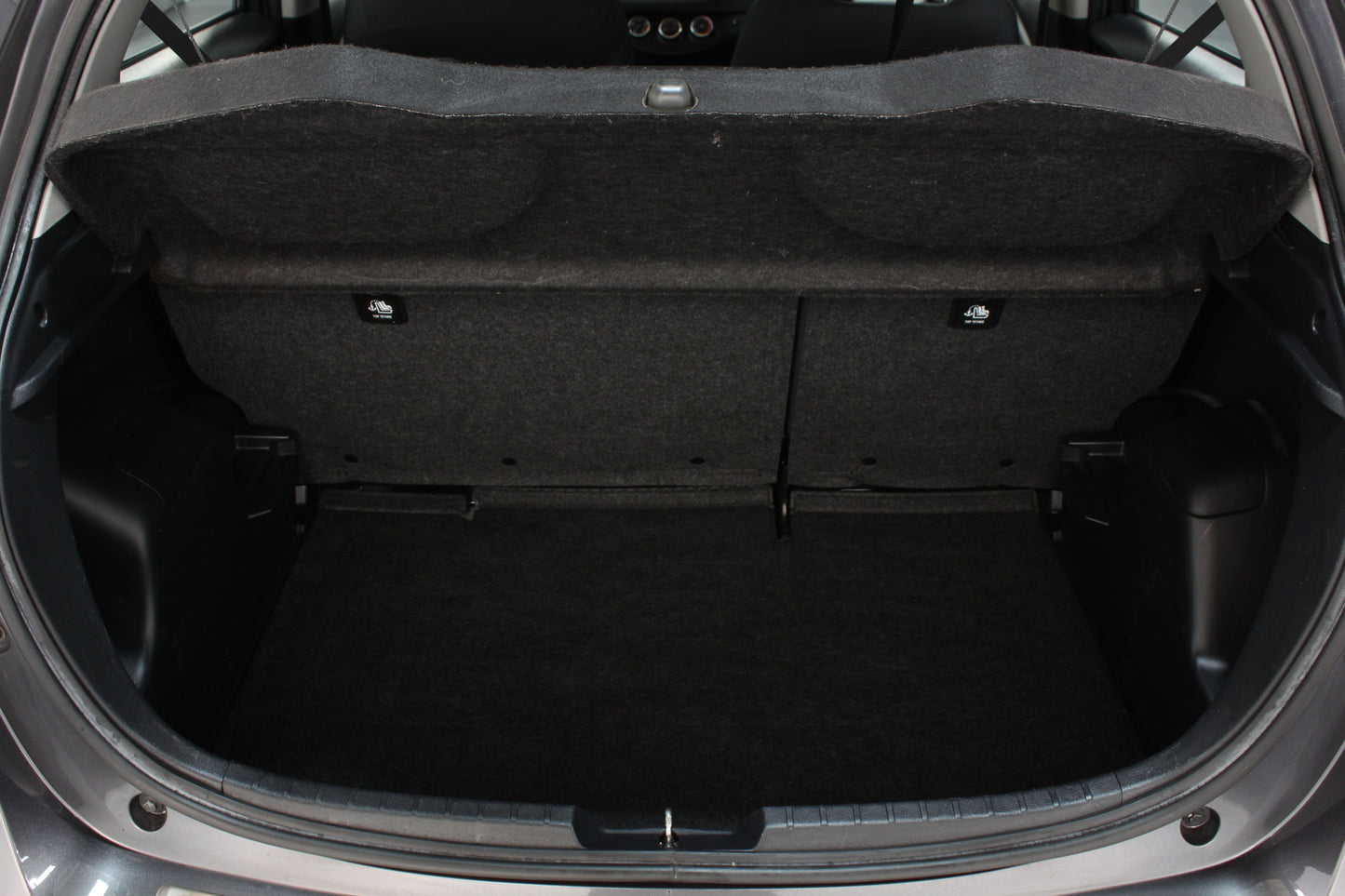 Toyota Yaris 1.5 VVT-i Icon Tech 5dr