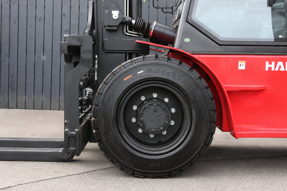 Hangcha XF120D 12T | Full Cab Diesel Counterbalance | 4-Wheel Forklift