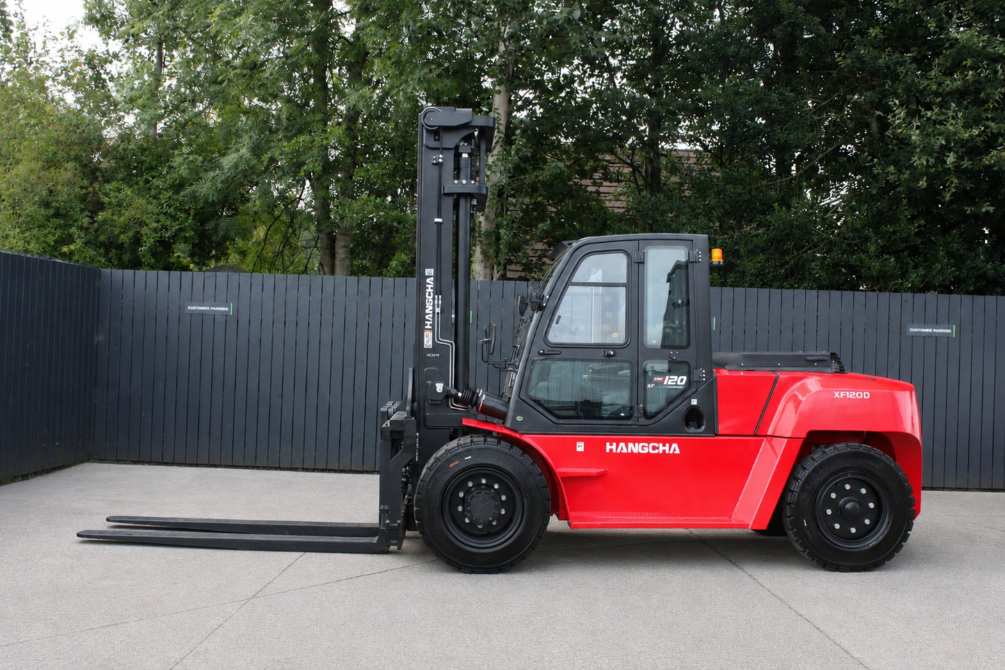 Hangcha XF120D 12T | Full Cab Diesel Counterbalance | 4-Wheel Forklift